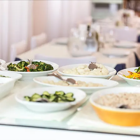 Ξενοδοχείο Kristalex Pet Friends 3*