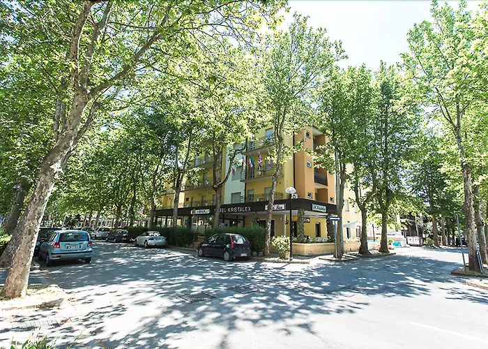 Kristalex Pet Family Hotel 3*