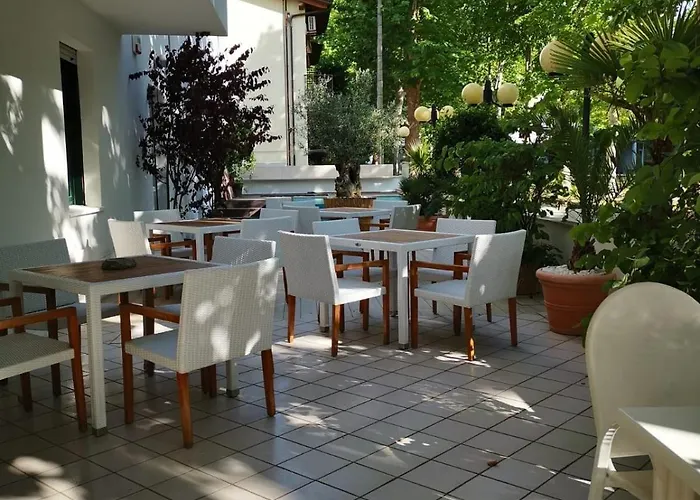 Kristalex Pet Friends Hotel 3*